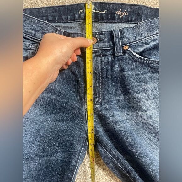 SEVEN FOR ALL MANKIND CROPPED DOJO FLARE LEG CAPRI JEANS sz 29 - Picture 10 of 14